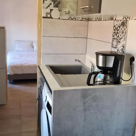 Le De La République Appartement